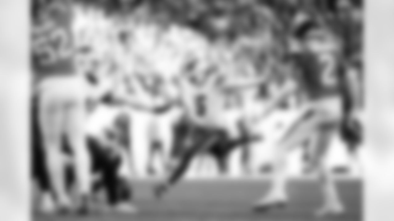 Buffalo Bills vs Denver Broncos, Divisional Game, January 17, 2026 at Empower Field at Mile High.