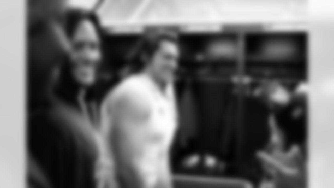 Buffalo Bills vs Cincinnati Bengals, Regular Season, December 07, 2025 at Highmark Stadium.