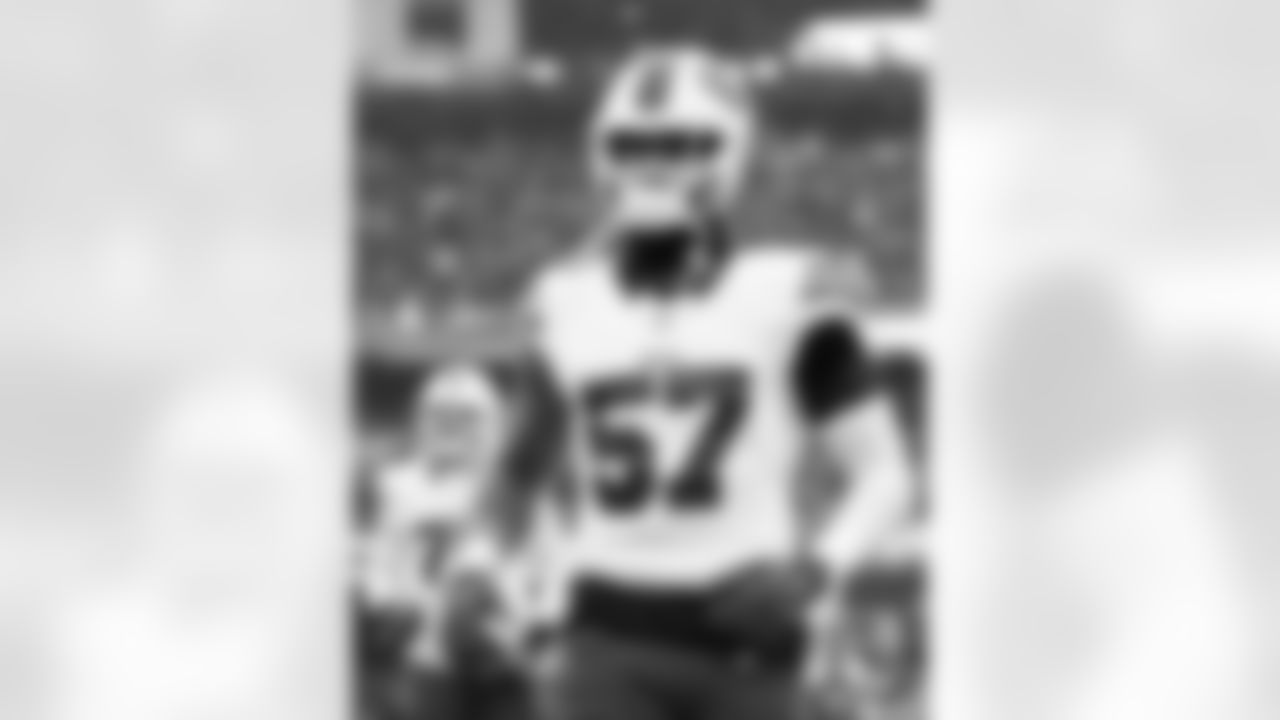 New England Patriots vs Buffalo Bills, Regular Season, December 14, 2025 at Gillette Stadium.