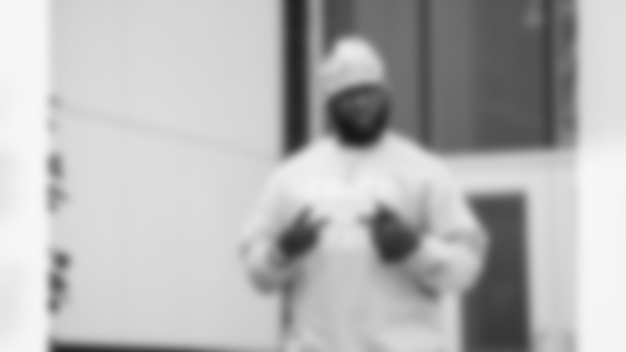 Buffalo Bills vs Tampa Bay Buccaneers, Regular Season, November 16, 2025 at Highmark Stadium.