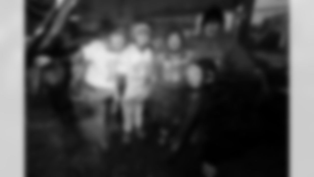 Buffalo Bills vs Philadelphia Eagles, Regular Season, December 28, 2025 at Highmark Stadium.