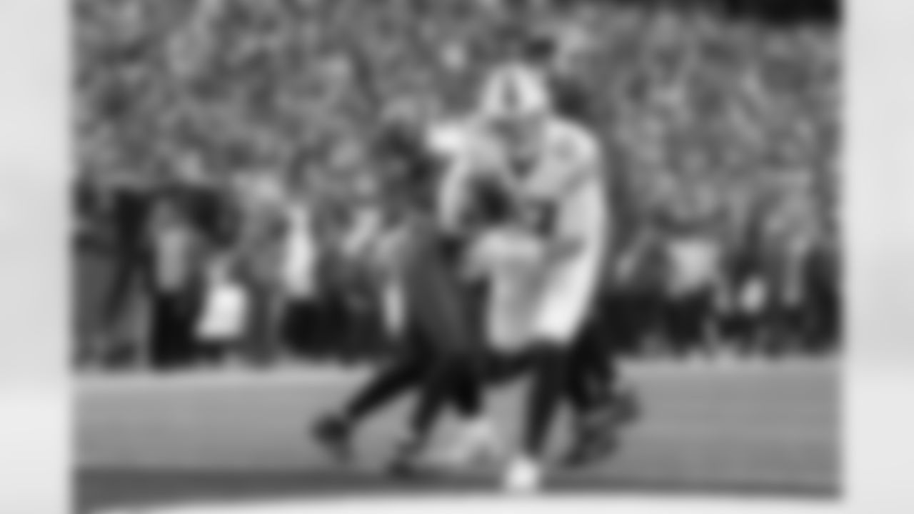 Buffalo Bills vs Tampa Bay Buccaneers, Regular Season, November 16, 2025 at Highmark Stadium.