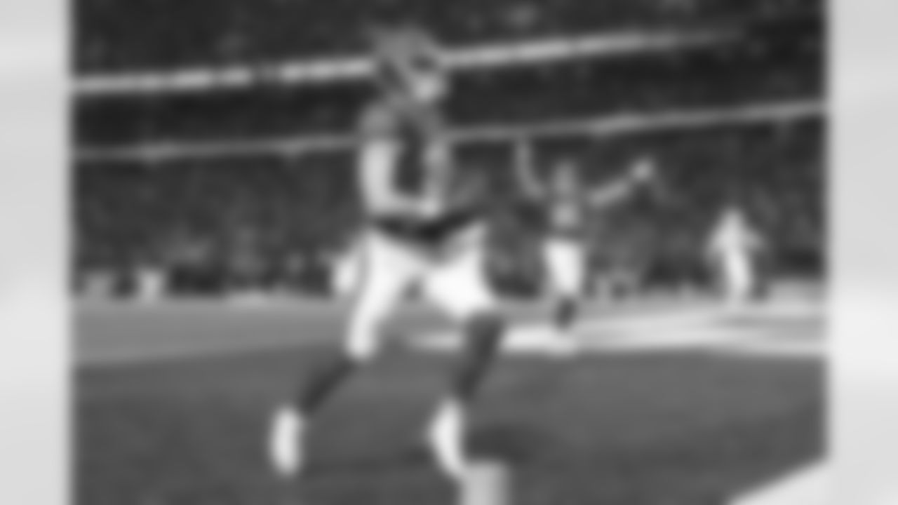 Buffalo Bills vs New York Jets, Regular Season, January 04, 2026 at Highmark Stadium.