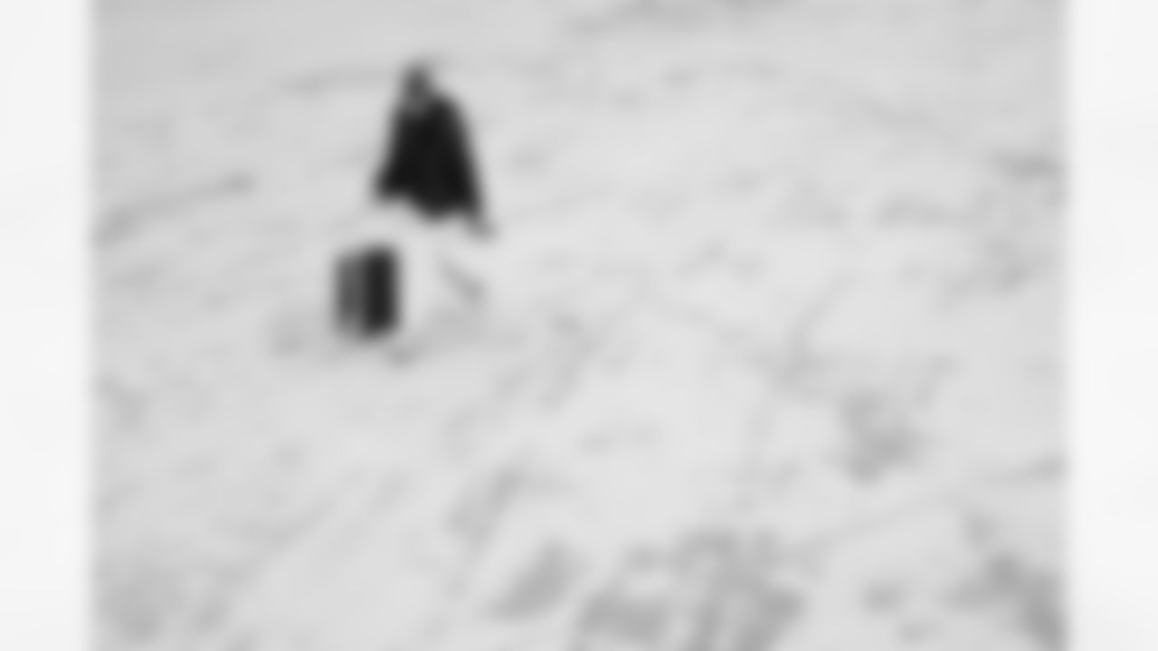 Jordan Poyer (21). Buffalo Bills travel to Cleveland, December 20, 2025 at Buffalo Niagara International Airport.