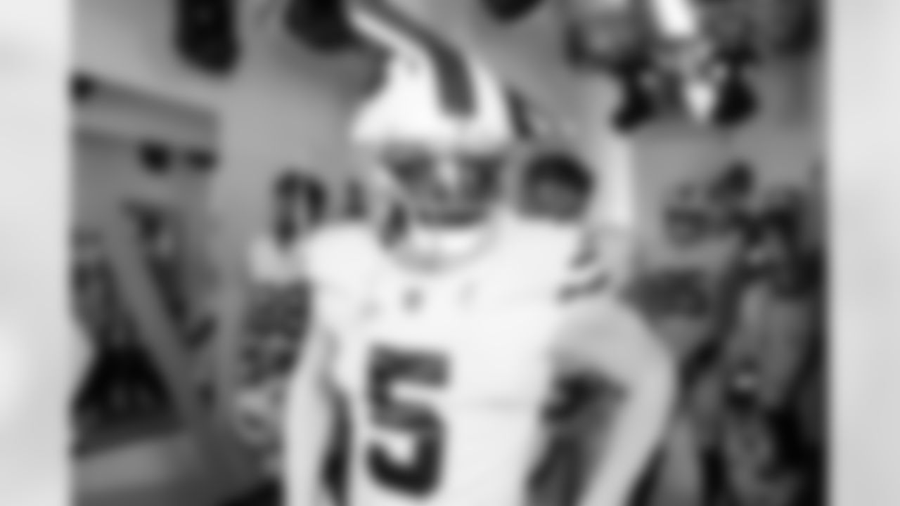 Buffalo Bills vs Tampa Bay Buccaneers, Regular Season, November 16, 2025 at Highmark Stadium.