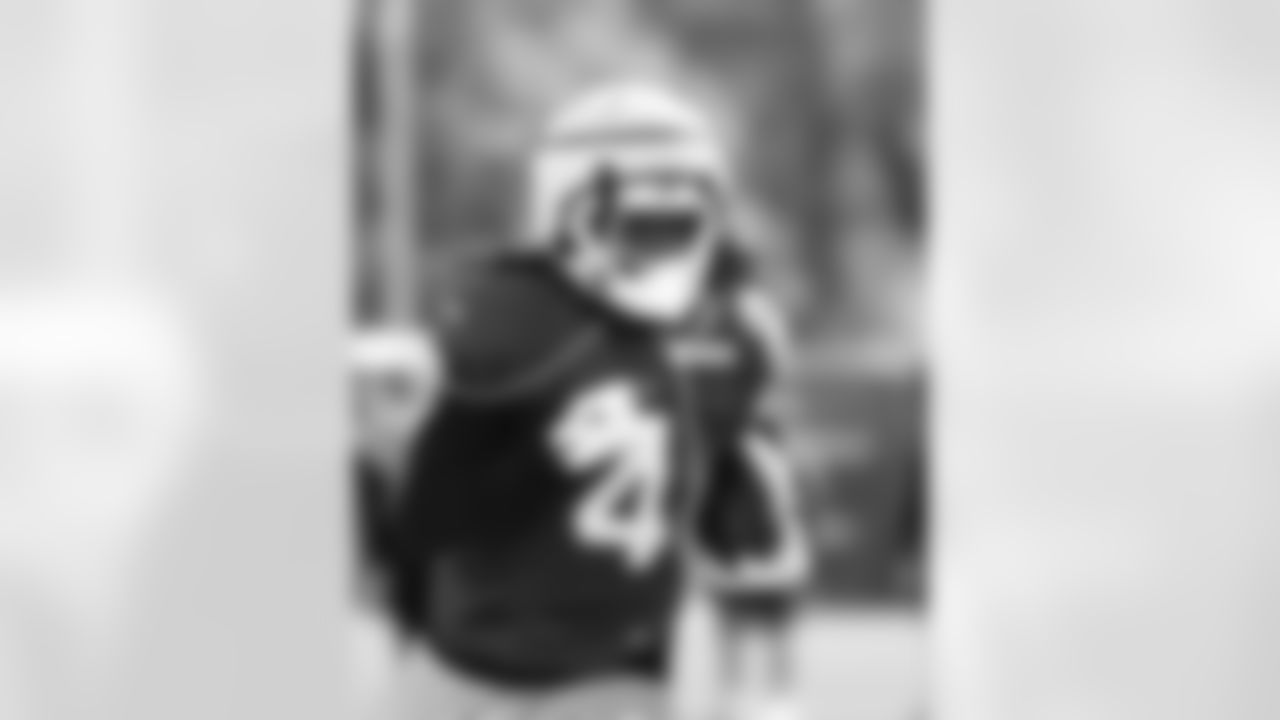 James Cook (4). Buffalo Bills Week 9 Practice, October 29, 2025 at the Buffalo Bills Training Center.