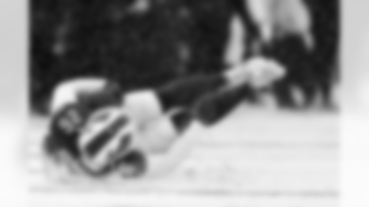 Buffalo Bills vs Cincinnati Bengals, Regular Season, December 07, 2025 at Highmark Stadium.