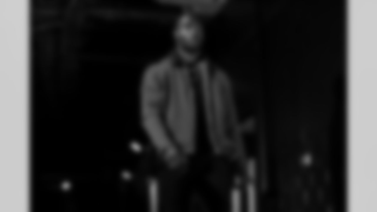 New England Patriots vs Buffalo Bills, Regular Season, December 14, 2025 at Gillette Stadium.