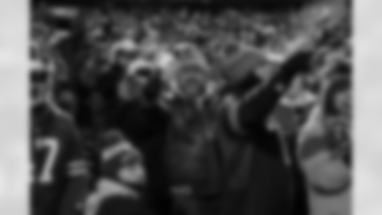 Buffalo Bills vs New York Jets, Regular Season, January 04, 2026 at Highmark Stadium.