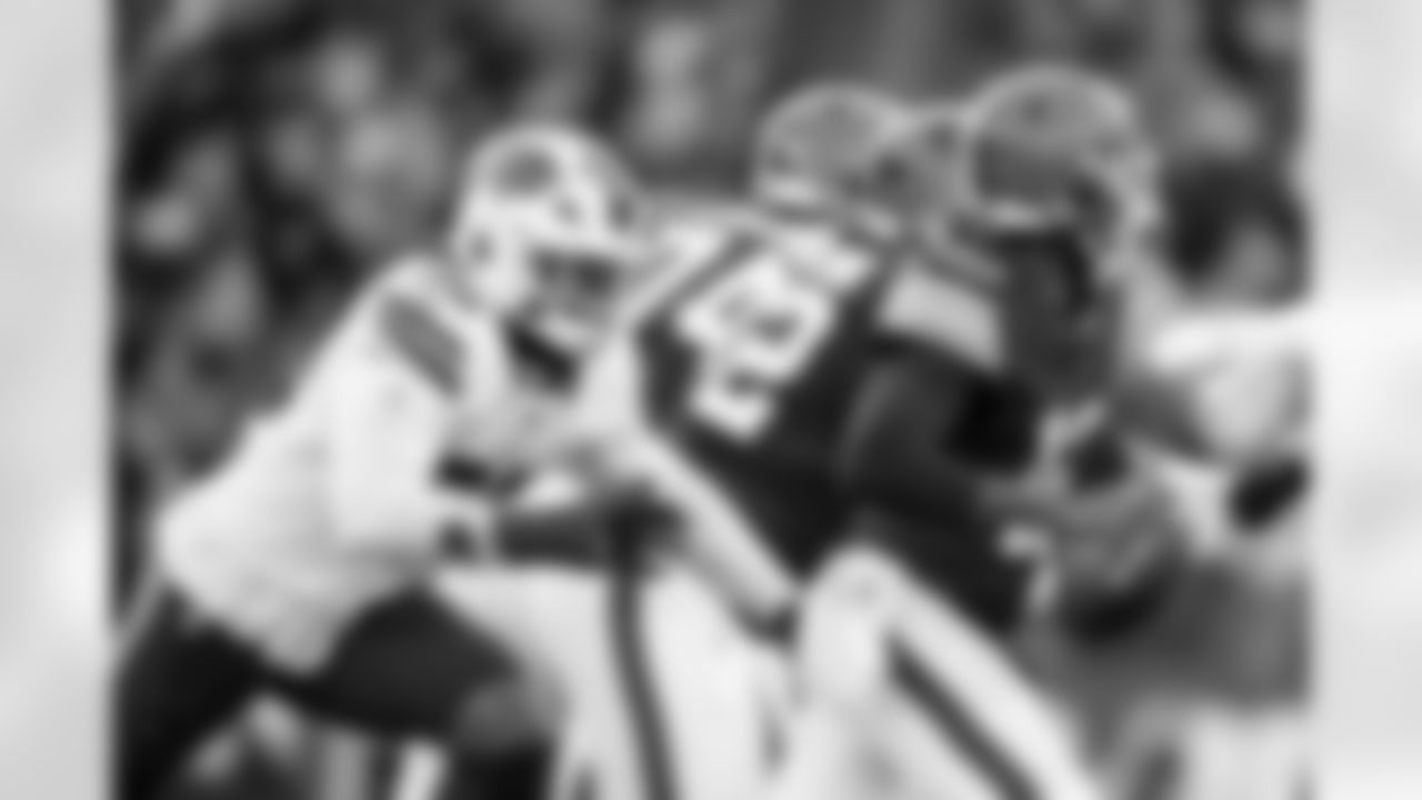 Cleveland Browns vs Buffalo Bills, Regular Season, December 21, 2025 at Huntington Bank Field.