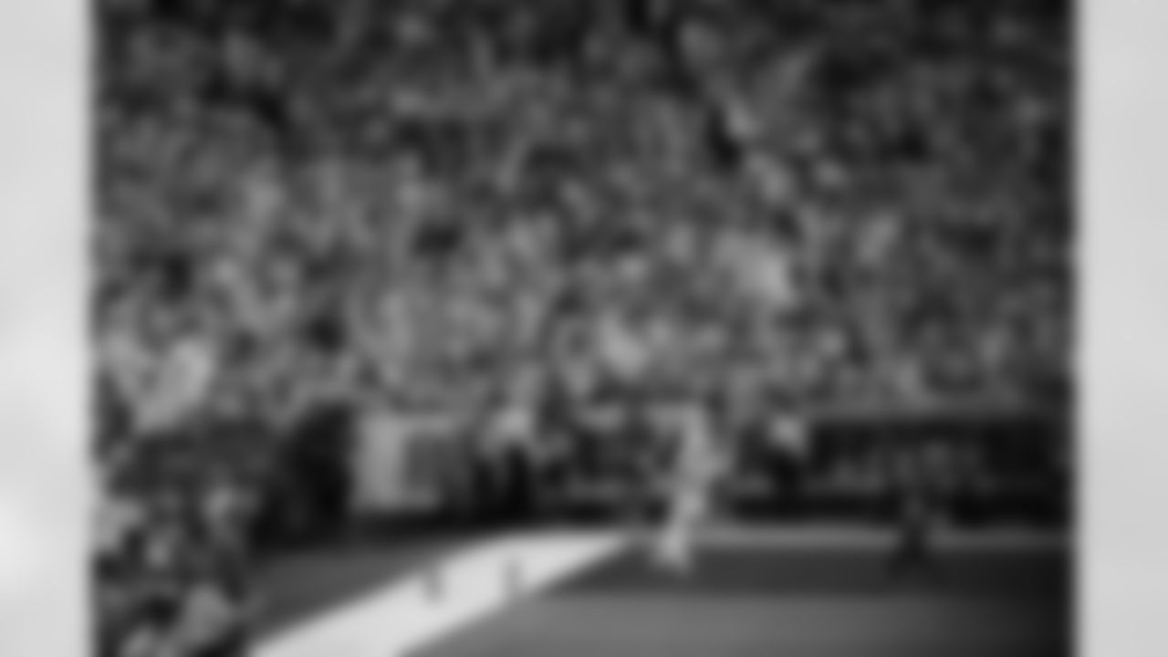 Curtis Samuel (1). Buffalo Bills vs New England Patriots, Regular Season, October 05, 2025 at Highmark Stadium.