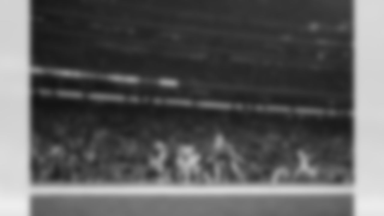 Houston Texans vs Buffalo Bills, Regular Season, November 20, 2025 at NRG Stadium.