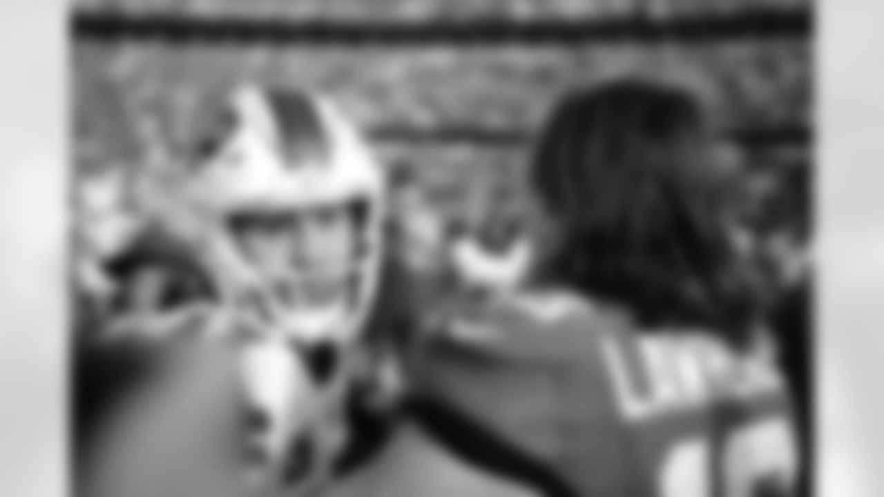 Buffalo Bills vs Jacksonville Jaguars, Wild Card Weekend, January 11, 2026 at EverBank Stadium.