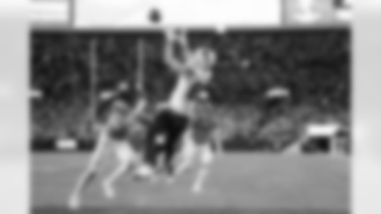 Buffalo Bills vs Denver Broncos, Divisional Game, January 17, 2026 at Empower Field at Mile High.