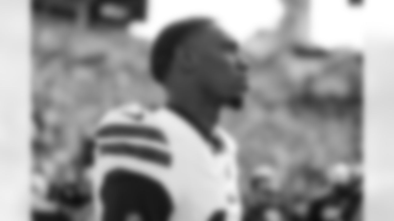 Buffalo Bills vs Jacksonville Jaguars, Wild Card Weekend, January 11, 2026 at EverBank Stadium.