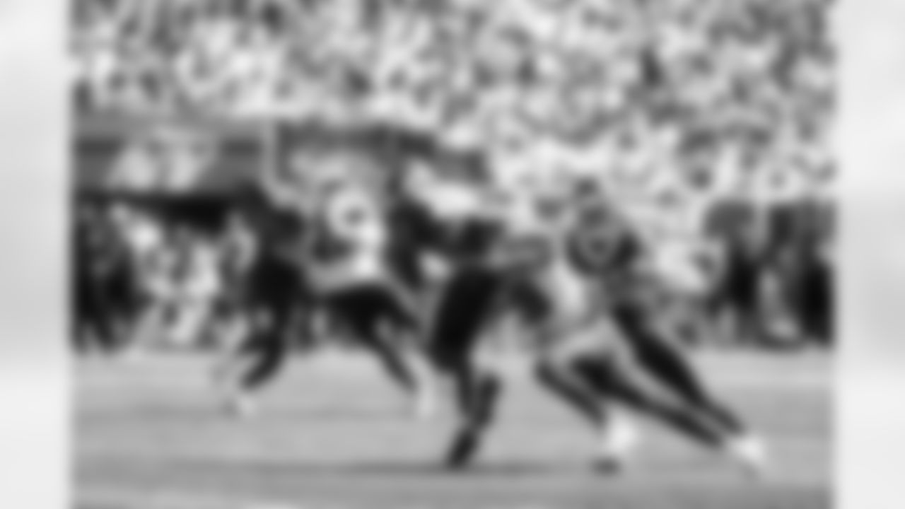 New York Jets vs Buffalo Bills, Regular Season, September 14, 2025 at Metlife Stadium.