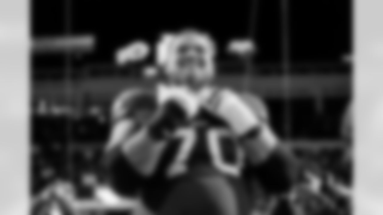 Buffalo Bills vs New York Jets, Regular Season, January 04, 2026 at Highmark Stadium.