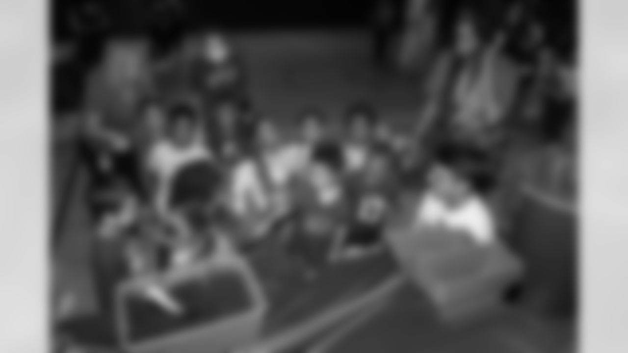 Huddle for Hunger Community Visit, October 16, 2025 at Arthur O. Eve, Buffalo Public School #61.