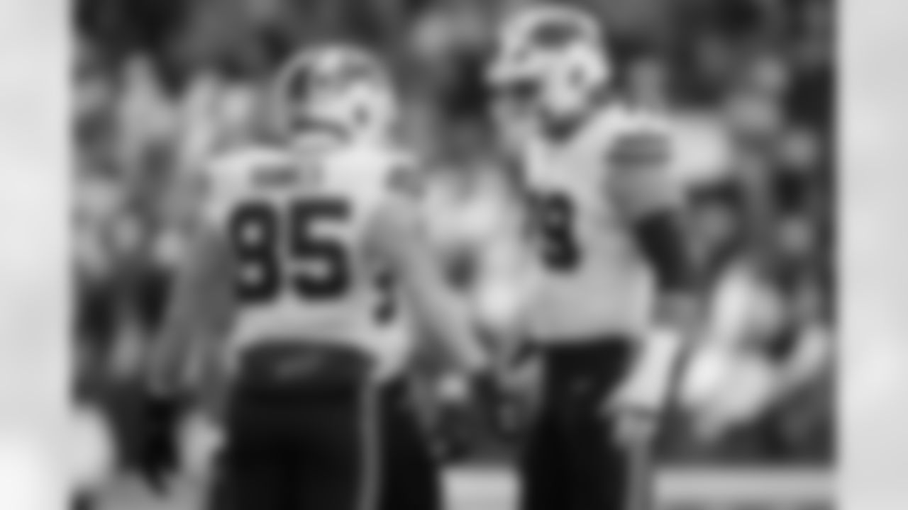 Cleveland Browns vs Buffalo Bills, Regular Season, December 21, 2025 at Huntington Bank Field.