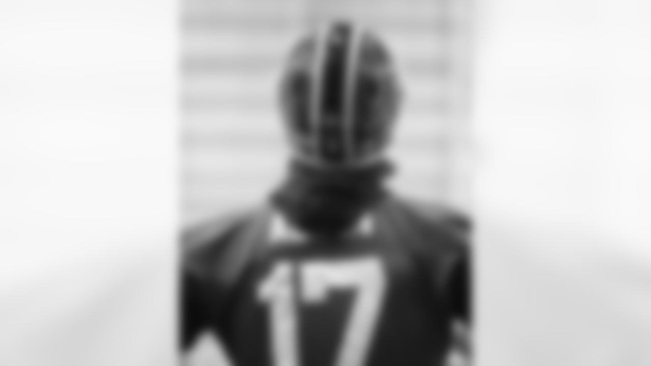 Josh Allen (17). Buffalo Bills Week 18 Practice, January 02, 2026 at Highmark Stadium.