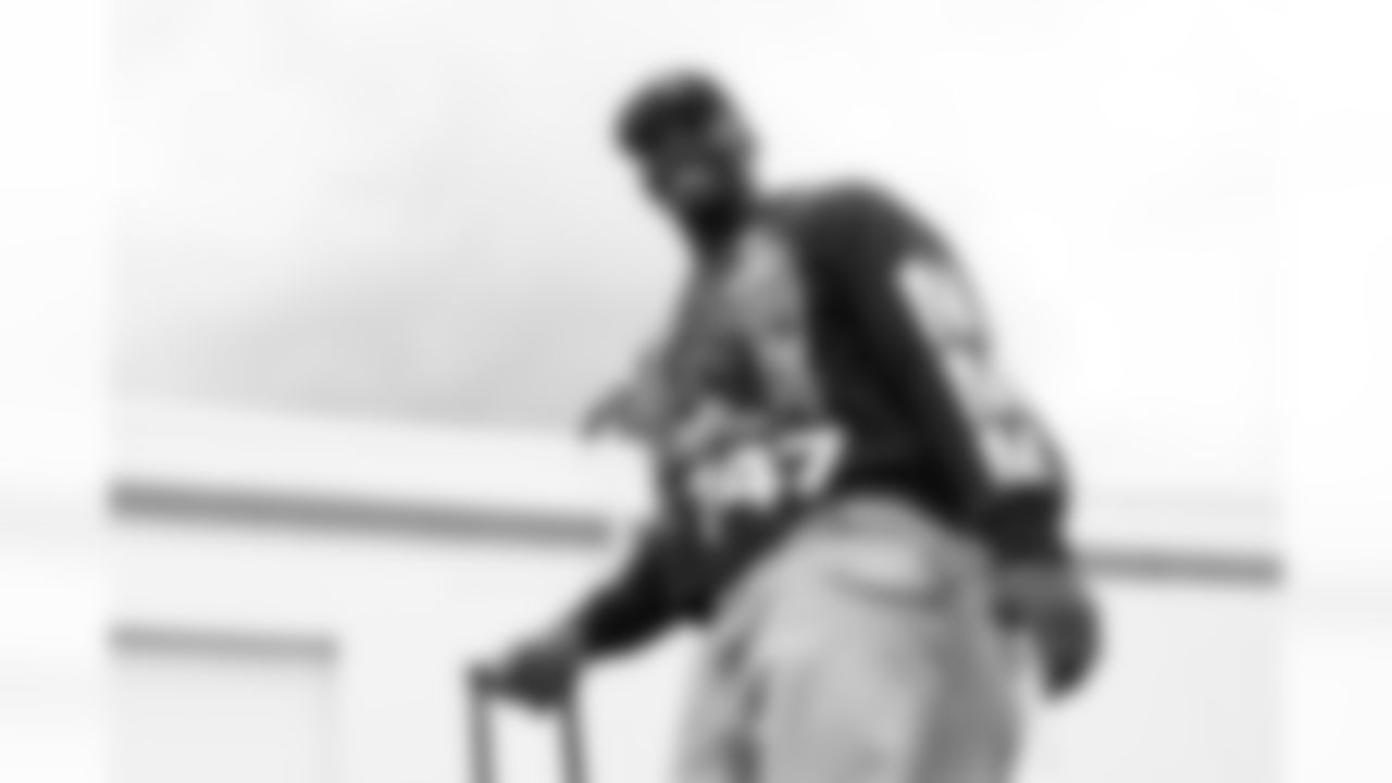 Larry Ogunjobi (99). Buffalo Bills travel to Carolina, October 25, 2025 at Buffalo Niagara International Airport.