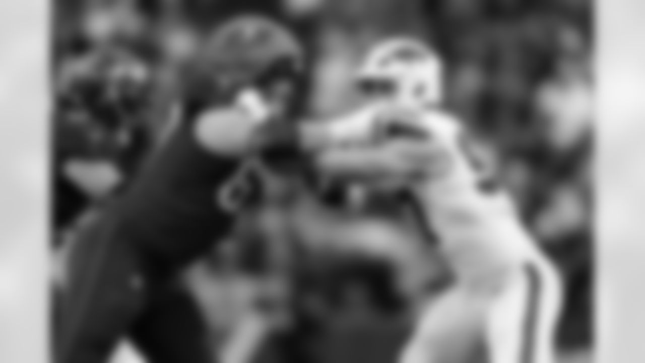 Buffalo Bills vs Tampa Bay Buccaneers, Regular Season, November 16, 2025 at Highmark Stadium.