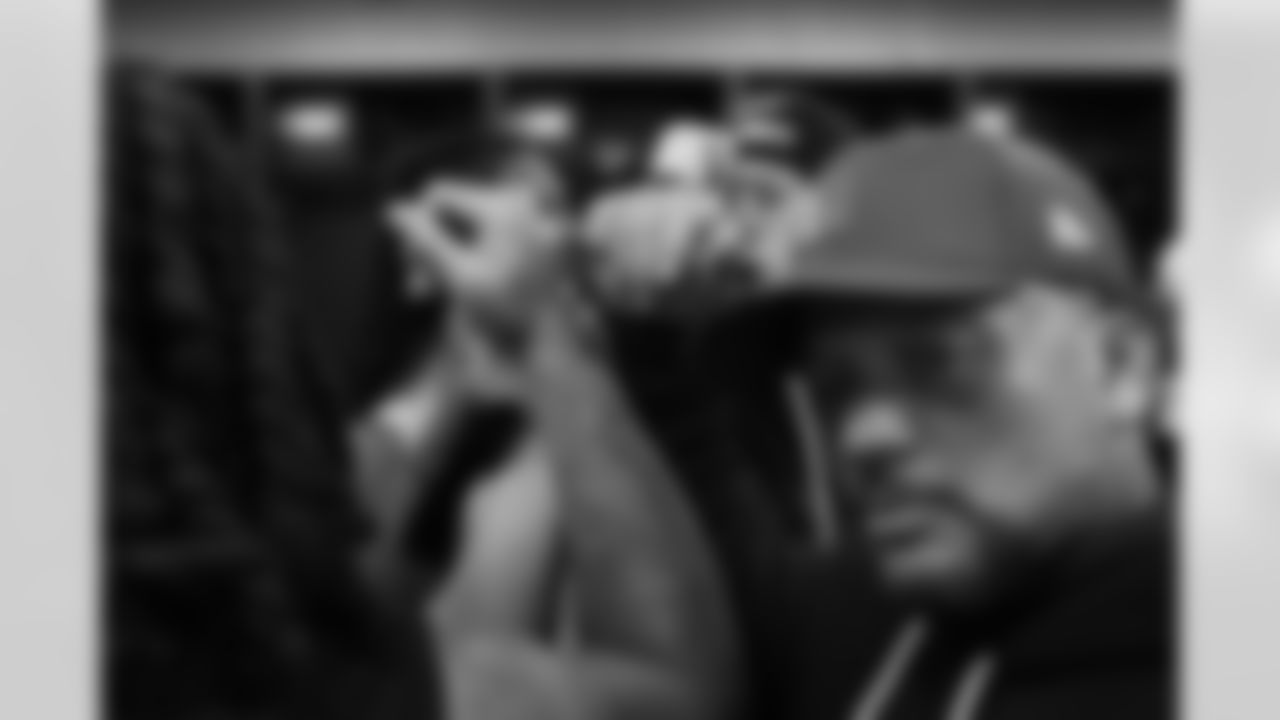 New England Patriots vs Buffalo Bills, Regular Season, December 14, 2025 at Gillette Stadium.