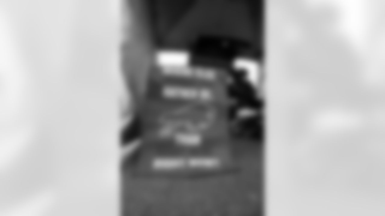 Buffalo Bills vs Philadelphia Eagles, Regular Season, December 28, 2025 at Highmark Stadium.