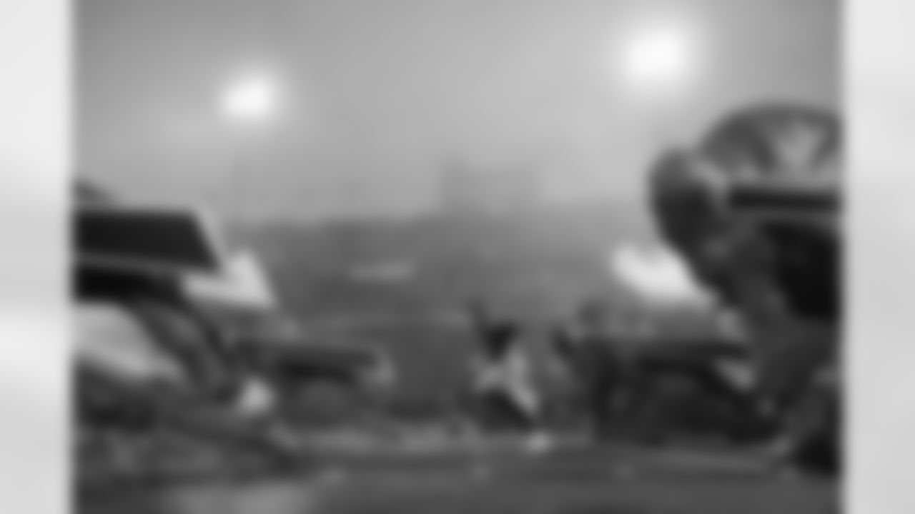 Buffalo Bills vs New York Jets, Regular Season, January 04, 2026 at Highmark Stadium.