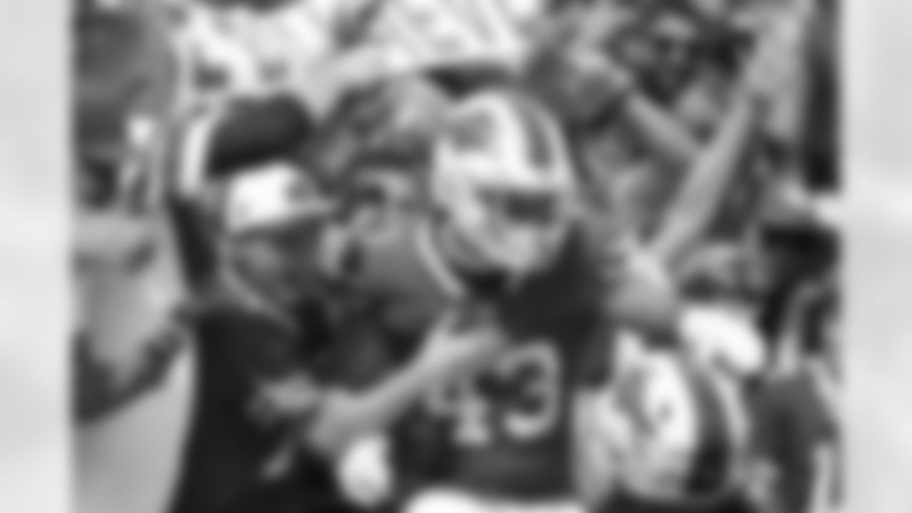 Buffalo Bills vs Las Vegas Raiders, Regular Season, September 17, 2023 at Highmark Stadium.