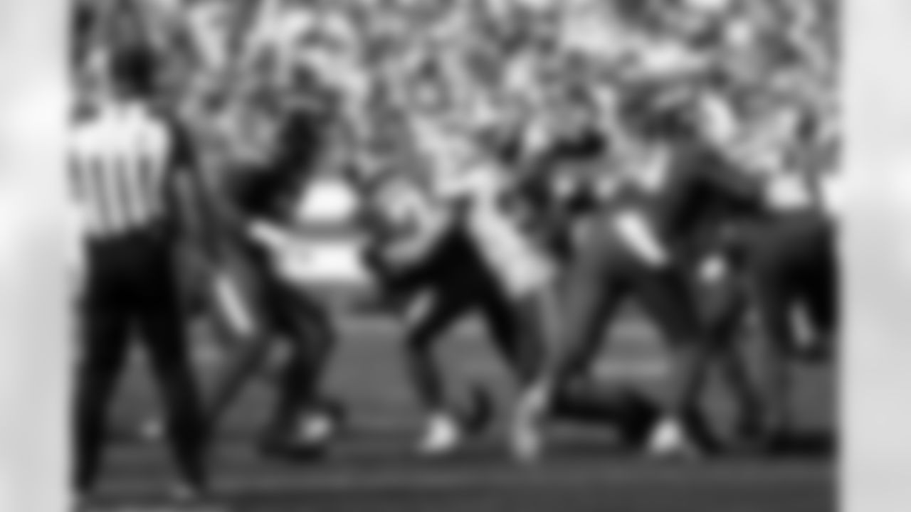 New York Jets vs Buffalo Bills, Regular Season, September 14, 2025 at Metlife Stadium.