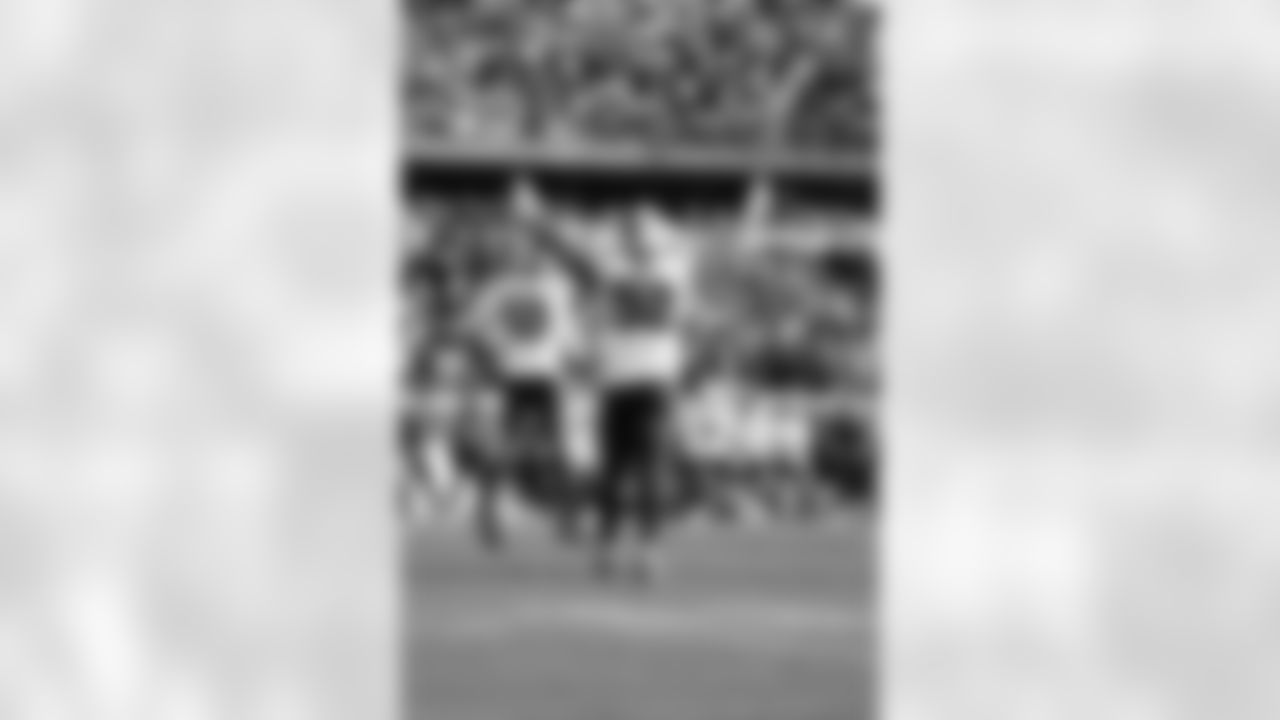 Buffalo Bills vs Jacksonville Jaguars, Wild Card Weekend, January 11, 2026 at EverBank Stadium.