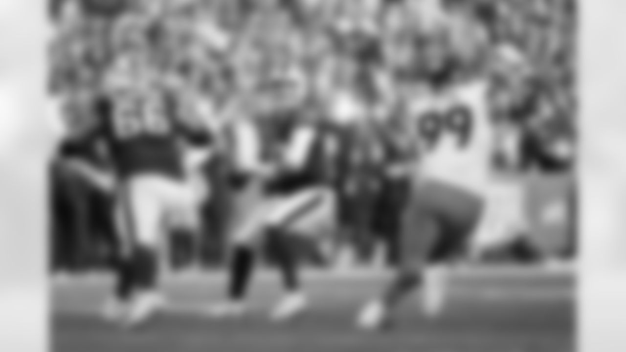 Buffalo Bills vs Denver Broncos, Wild Card Weekend, January 12, 2025 at Highmark Stadium.