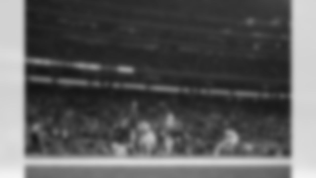 Houston Texans vs Buffalo Bills, Regular Season, November 20, 2025 at NRG Stadium.