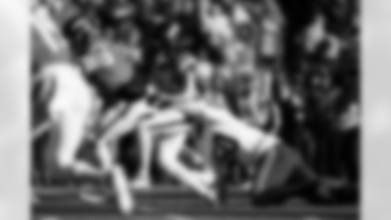 Buffalo Bills vs Denver Broncos, Divisional Game, January 17, 2026 at Empower Field at Mile High.