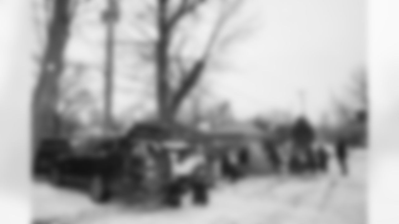 Buffalo Bills vs Cincinnati Bengals, Regular Season, December 07, 2025 at Highmark Stadium.