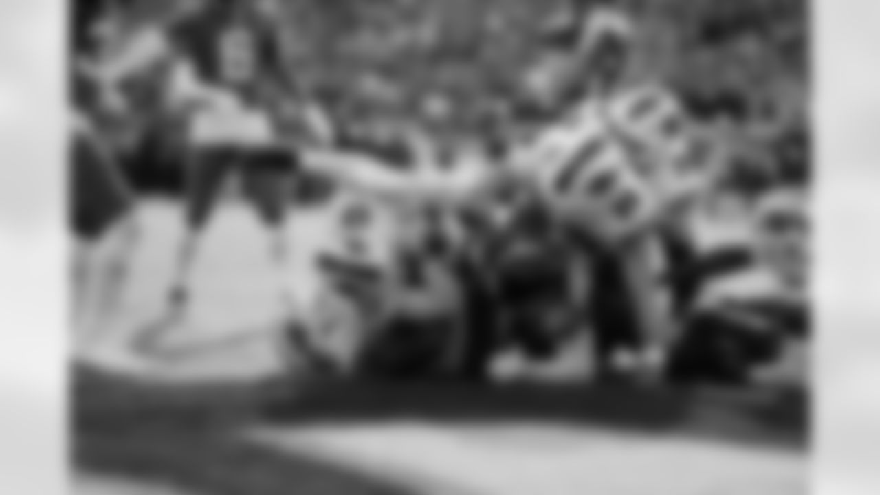 Buffalo Bills vs Jacksonville Jaguars, Wild Card Weekend, January 11, 2026 at EverBank Stadium.