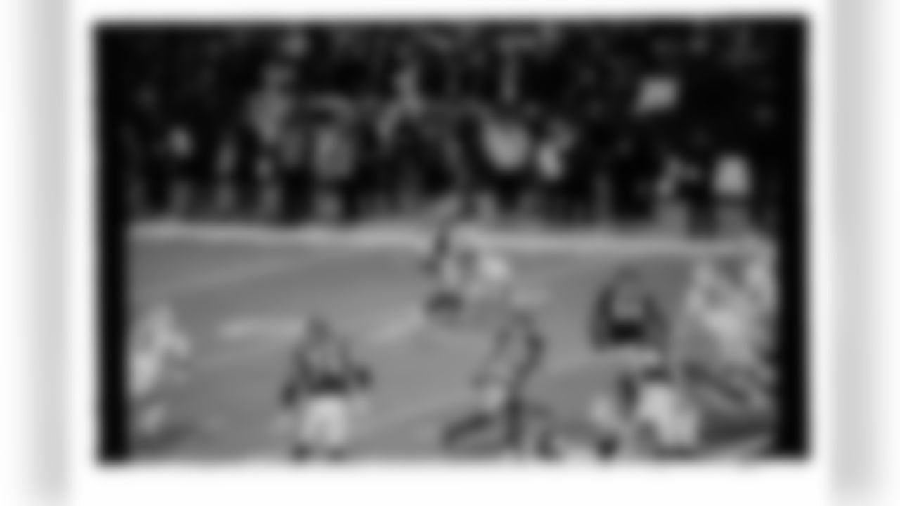 Buffalo Bills vs New York Jets, Regular Season, January 04, 2026 at Highmark Stadium.