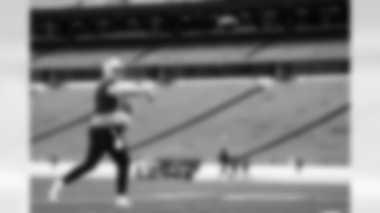 Josh Allen (17). Buffalo Bills Week 11 Practice, November 14, 2025 at Highmark Stadium.