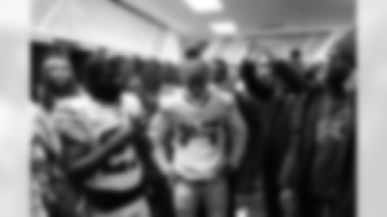 Buffalo Bills vs Tampa Bay Buccaneers, Regular Season, November 16, 2025 at Highmark Stadium.