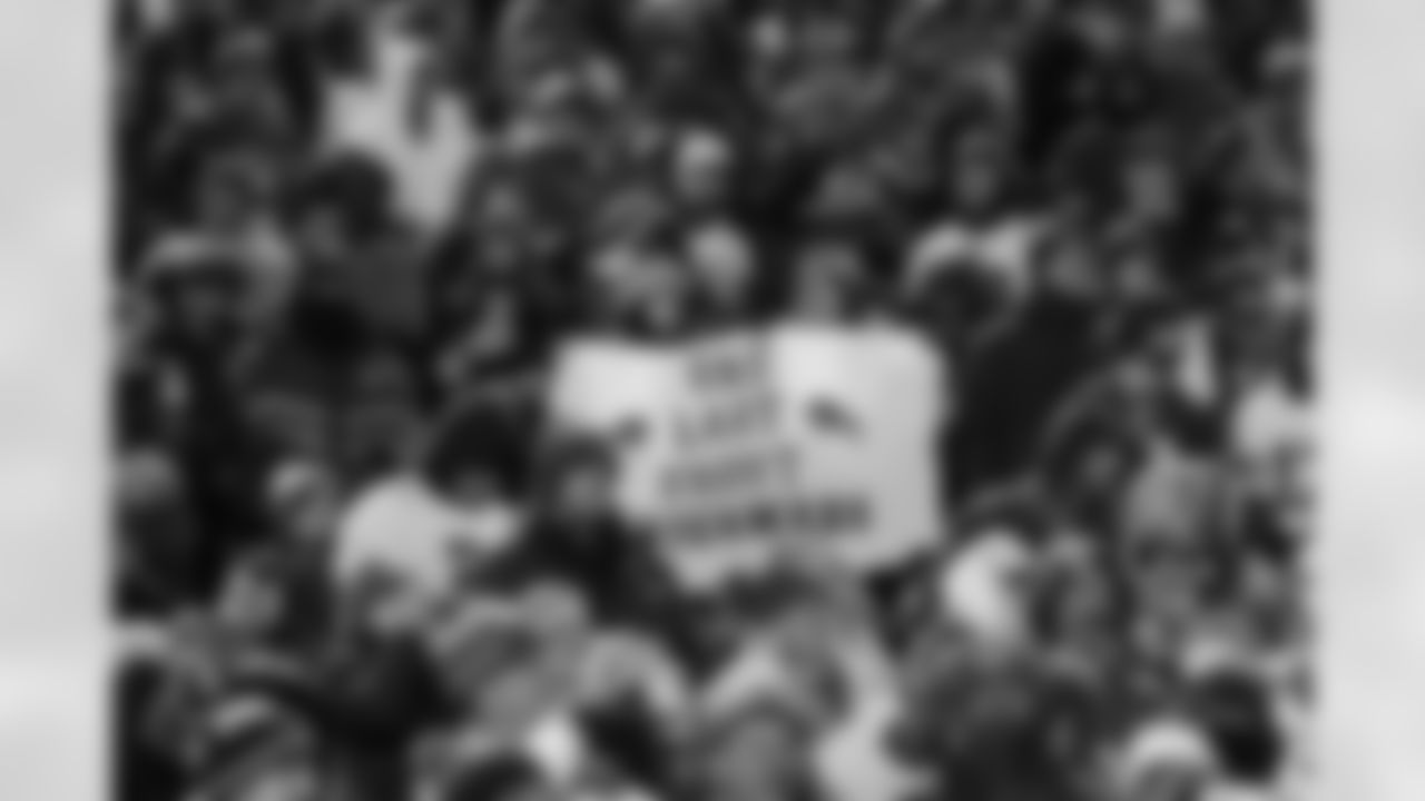 Buffalo Bills vs New York Jets, Regular Season, January 04, 2026 at Highmark Stadium.