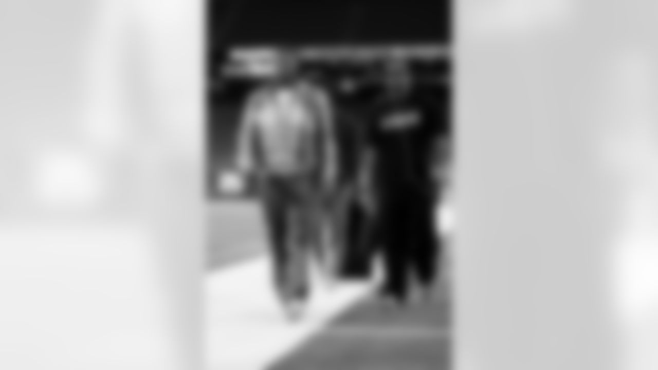 Houston Texans vs Buffalo Bills, Regular Season, November 20, 2025 at NRG Stadium.