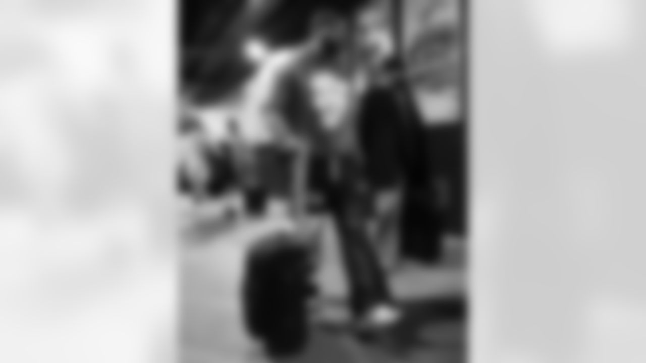 New England Patriots vs Buffalo Bills, Regular Season, December 14, 2025 at Gillette Stadium.