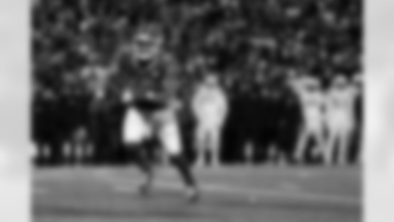 Buffalo Bills vs New York Jets, Regular Season, January 04, 2026 at Highmark Stadium.