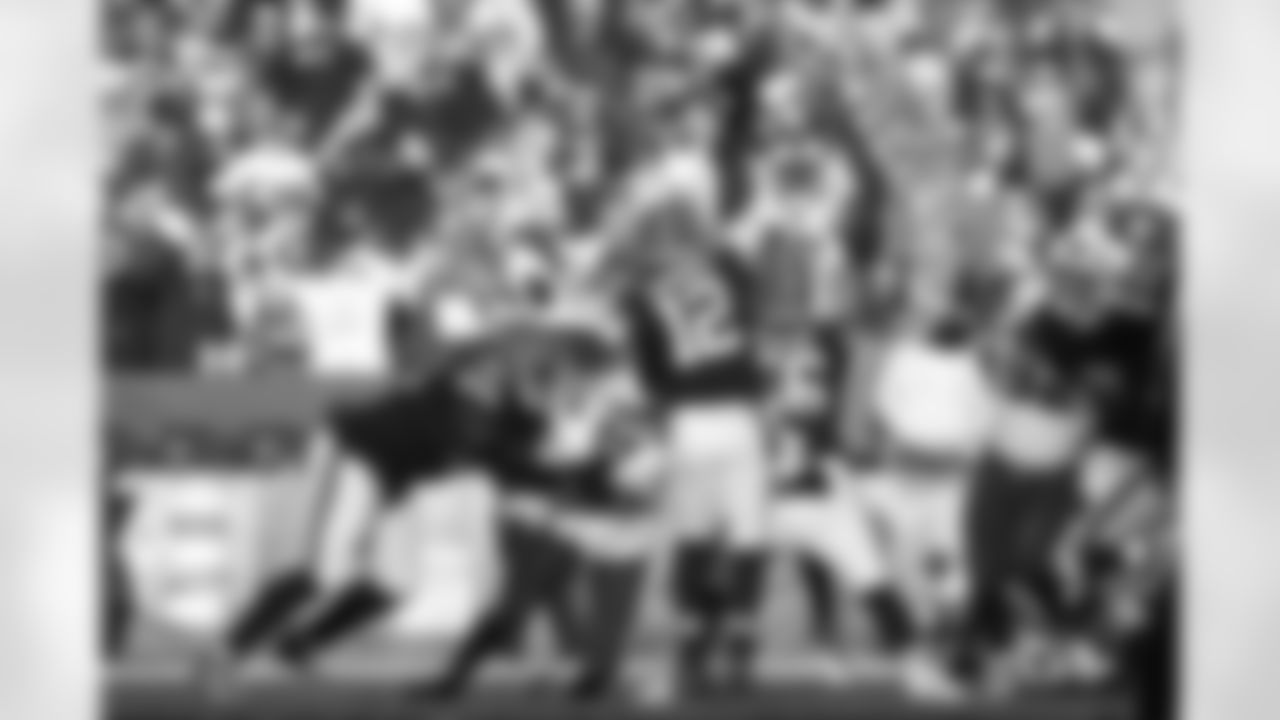 Deone Walker (96). Cleveland Browns vs Buffalo Bills, Regular Season, December 21, 2025 at Huntington Bank Field.