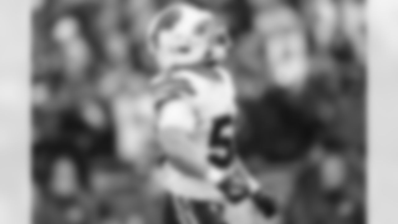 New England Patriots vs Buffalo Bills, Regular Season, December 14, 2025 at Gillette Stadium.