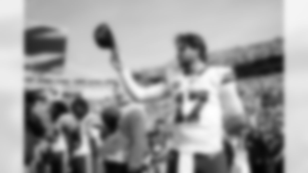 Buffalo Bills vs Jacksonville Jaguars, Wild Card Weekend, January 11, 2026 at EverBank Stadium.