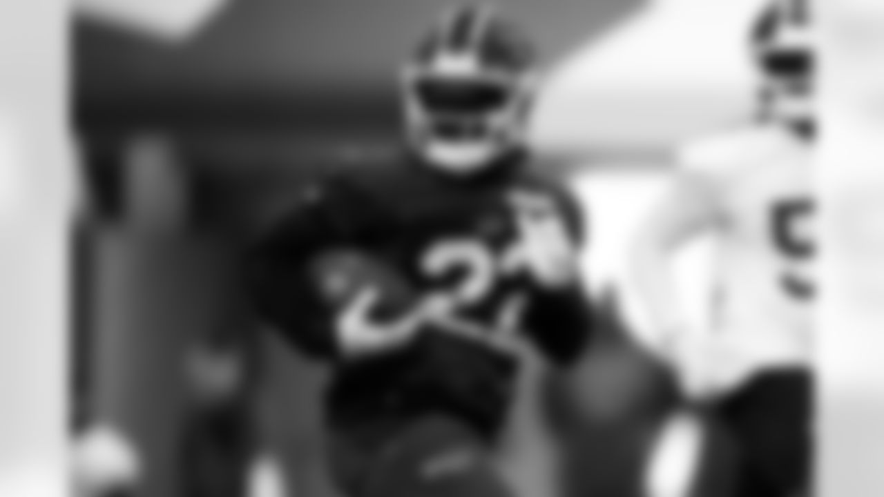 Ray Davis (22). Buffalo Bills Week 18 practice, January 01, 2026 at Buffalo Bills Training Center.