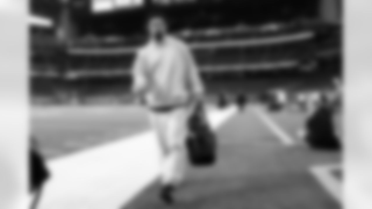 Houston Texans vs Buffalo Bills, Regular Season, November 20, 2025 at NRG Stadium.