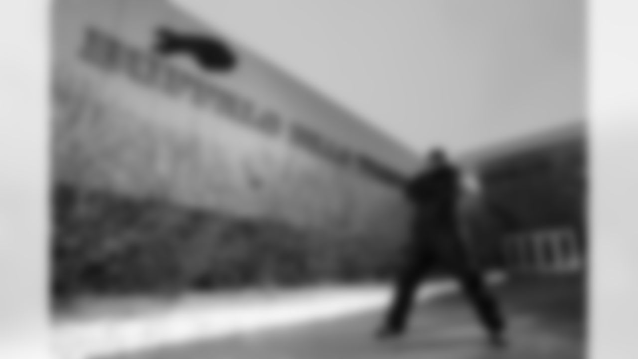 Buffalo Bills vs Cincinnati Bengals, Regular Season, December 07, 2025 at Highmark Stadium.